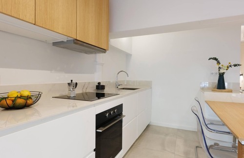 La Font de la Guatlla Apartment | Renovated Apartment near Plaça España