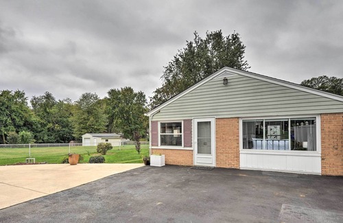 Savage-Guilford Apartment | Renovated Apt ~ 20 Miles to Baltimore & DC!