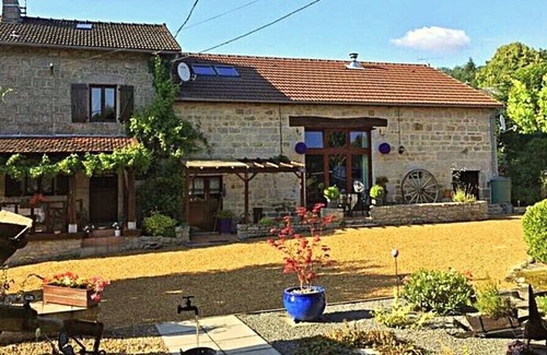 Auriat House | Renovated barn, Master bedroom, bedroom with 2 singles and mezzanine double bed