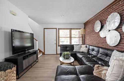 Brownsburg House | Renovated Brownsburg Retreat - 30mins from Indy