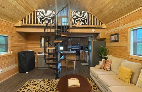 Branchport Cabin | Renovated Cabin, with custom craftwork, in Picturesque Finger Lakes Wine Country