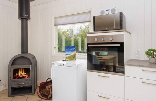 Remmer Strand House | Renovated Cottage by Toftum - By Traum Ferienwohnungen