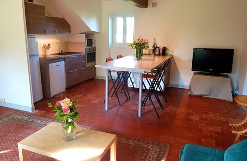 Saint-Eloy-de-Gy House | Renovated country house, 8 km from Bourges, all comforts