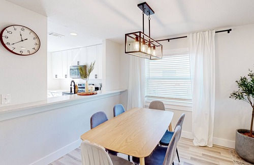 Bay Acres House | Renovated duplex near beach with central AC & private W/D-Dogs ok