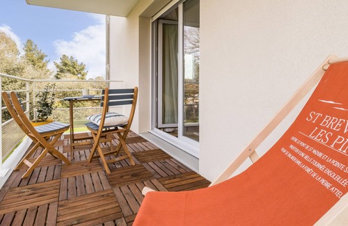 Saint-Brevin-l'Ocean Apartment | Renovated, bright apartment near beach with parking