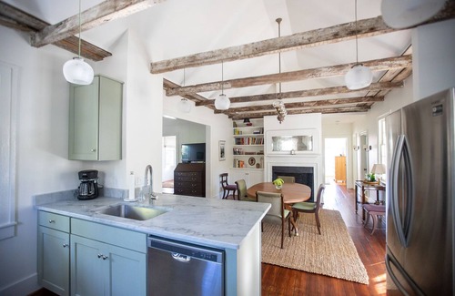 Downtown House | Renovated historic cottage in downtown Beaufort, SC