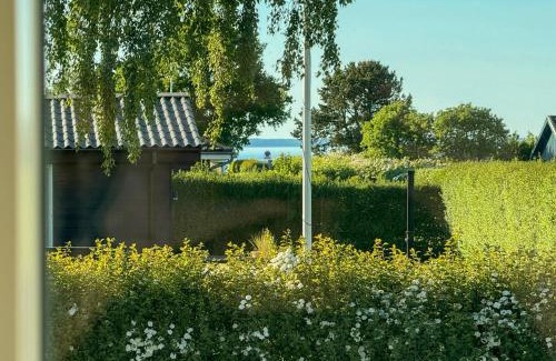 Skastrup Strand House | Renovated Holiday Home With Sea View In Skåstrup