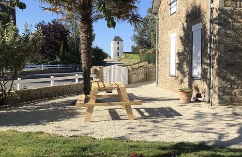 Beaussais-sur-Mer House | renovated house with jacuzzi 5 minutes from the beaches