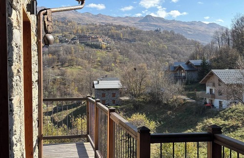 Villarabout Ski Chalet | Renovated house in authentic hamlet in the heart of the 3 Vallées ski area