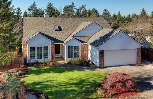 West Haven-Sylvan House | Renovated Portland Single Story Home- Wine Country, Amaterra, Nike, Zoo, Intel