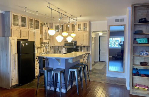 Winter Park Condo | Renovated, steps to restaurants, mountain views, on free bus route