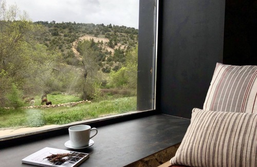 Orejana Cottage | Renovated stone barn with terrace overlooking the countryside