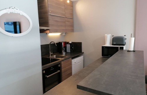 Pra Loup Apartment | Renovated studio for 5, south balcony, private parking in Pra Loup