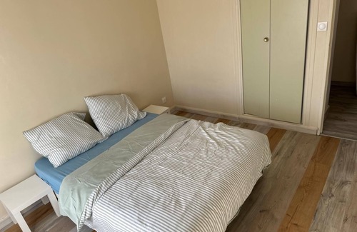 Vendeuvre-sur-Barse House | Renovated townhouse near lakes and Nigloland park