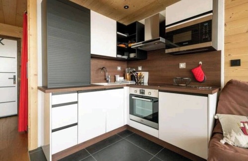 Les Carroz-d'Araches Apartment | RENOVATED VILLAGE CENTER BRIGHT BALCONY MOUNTAIN VIEW