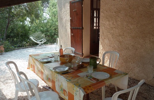 Le Rayol House | RENT A SMALL FAMILY HOME IN RAYOL CANADEL
