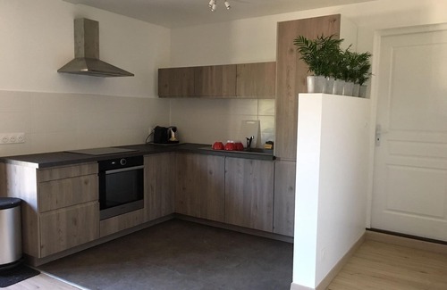 Saint-Georges-Motel House | RENT OF 2 GITES FOR 12 PEOPLE