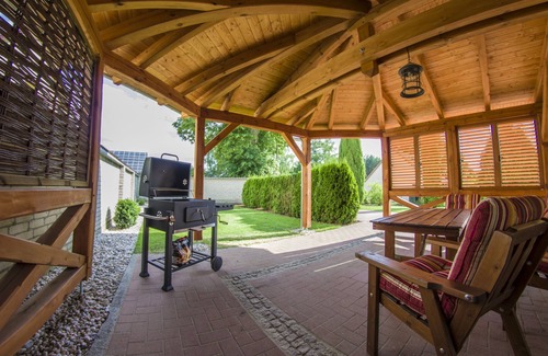 Gandenitz House | Rental Gandenitz, surrounded by greenery
