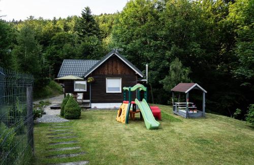 Lgota House | RESETówka nr 2 - domek rodzinny na odludziu