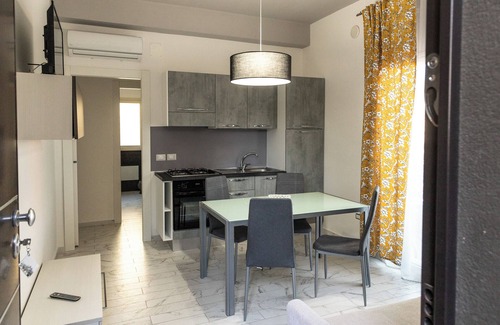 Sant'Agata di Militello Hotel | Residence Villa Nebros