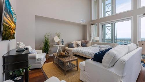 Diamond Beach Apartment | Residence 1201 At The Grand