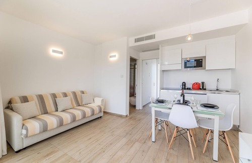 La Pelosa Apartment | Residence Capo Falcone, Stintino