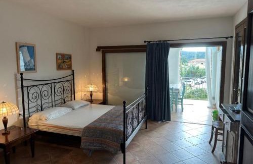 Bonalaccia-Filetto Apartment | Residence Dolores Castle