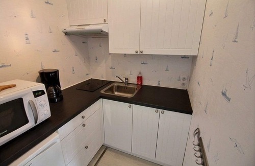 Moyenneville Apartment | Residence facing the port