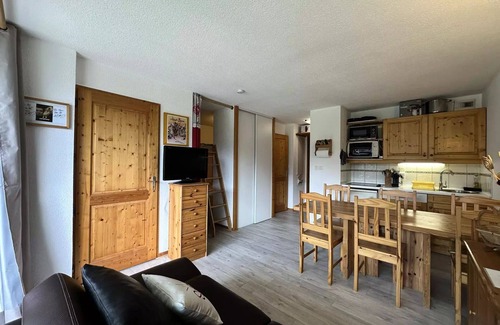 Les Esserts Apartment | Residence Gelinotte - Apartment 6 people near kindergarten