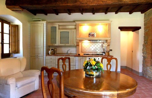 Dicomano Apartment | Residence in Carbonile with 1 bedrooms sleeps 4