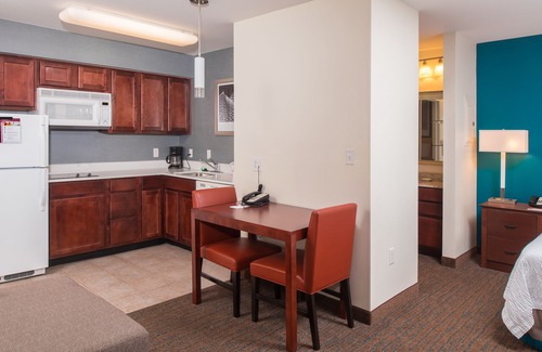 Bonanza Hotel | Residence Inn by Marriott Laredo Del Mar