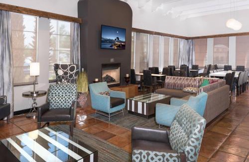 Bonanza Hotel | Residence Inn by Marriott Laredo Del Mar