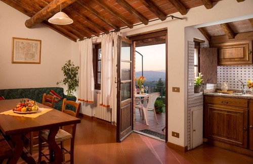 San Donato in Fronzano Apartment | Residence in San Donato Fronzano with 1 bedrooms sleeps 3