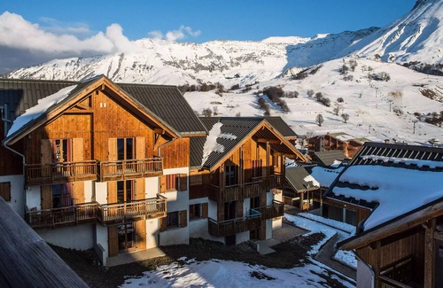 Albiez-le-Vieux Apartment | Residence Les Chalets du Hameau des Aiguilles - 2 Rooms Mountain Corner 4/6 People
