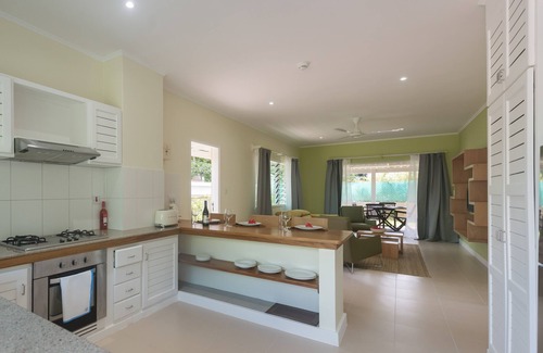 Amitie House | Residence Praslinoise