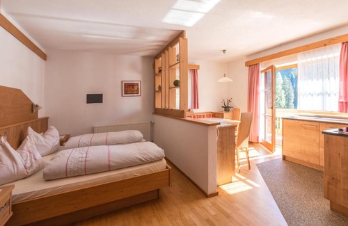 Valle San Silvestro Apartment | Residence Rogger