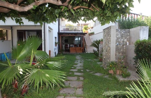 San Leo House | Residence Talassa on the sea