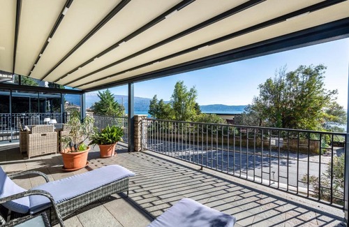 Pulciano Apartment | Residence Virgilio Green