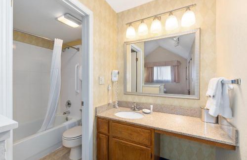 Merrimack Hotel | Residences at Daniel Webster