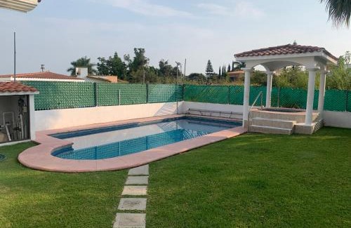 Lomas de Cocoyoc House | Residencia con alberca privada y jacuzzi en Lomas de Cocoyoc