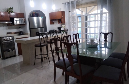 Montecarlo House | Residencia Uribe - Beautiful house with private pool