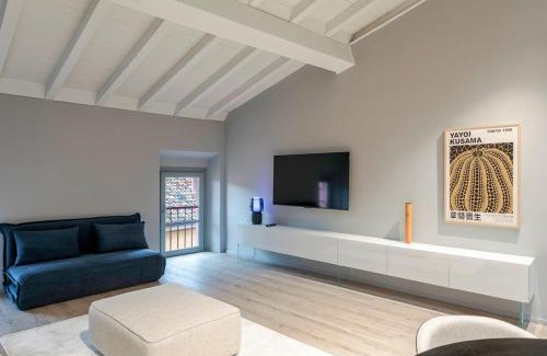 Brescia Antica Apartment | Residenza 56 - Brescia City - by HOST4U