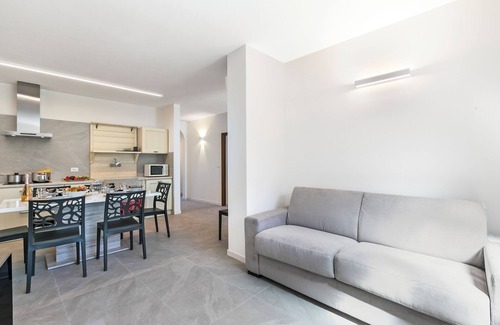 Arco Apartment | Residenza Al Ponte 2, Arco, Italy