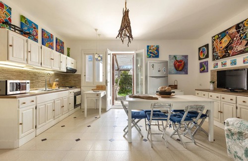 Torre Chianca House | Residenza Artistica - Armida by BarbarHouse