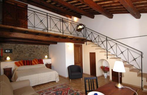 Ciampino House | Residenza d'Epoca Pietra Di Ponente