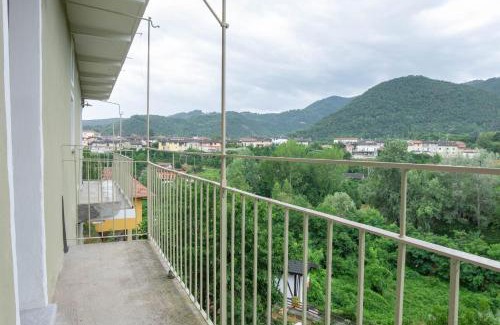 Dronero Apartment | Residenza LA FINESTRA SUL MAIRA