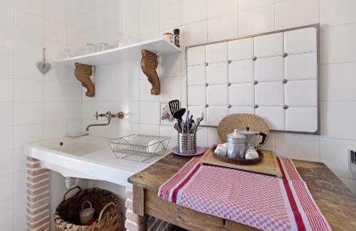 Campochiesa Apartment | Residenza Stoechas White