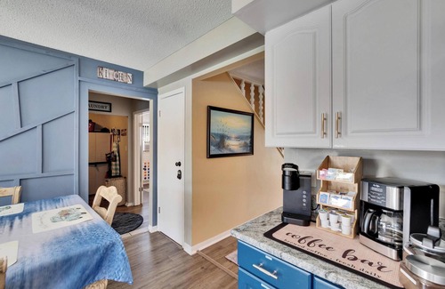 Citrus Park House | Resort Backyard: Pool, Hot Tub, Pickleball, Basketball & Game Room Fun!