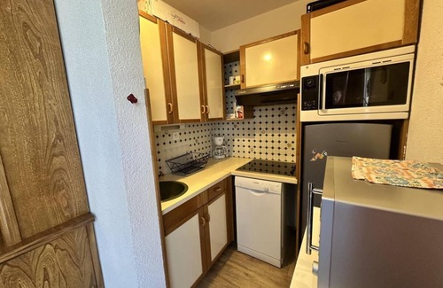 Villard-de-Lans Apartment | Resort center, 4th floor, parking, tv, ski locker, 43m², Villard de Lans