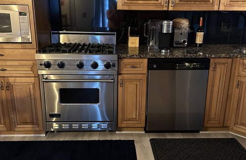 Parma House | RESORT HOME, POOL OPEN/HEATED, HOT TUB, FIRE PIT, INFINITY DIGITAL GAME TABLE.